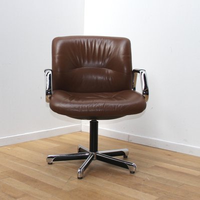 スーツ Mid 1950s Style Glossy DarkBrown Conpora 454 Conference Office Chair, 1980s for sale at Pamono