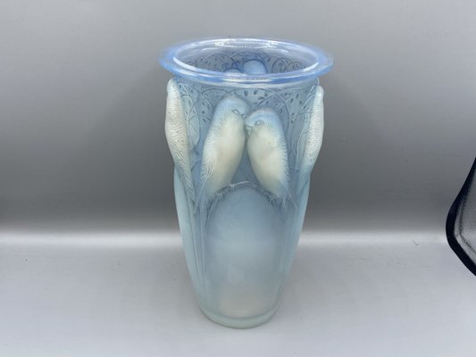 Opalescent Ceylan Vase by René Lalique, 1924 for sale at Pamono