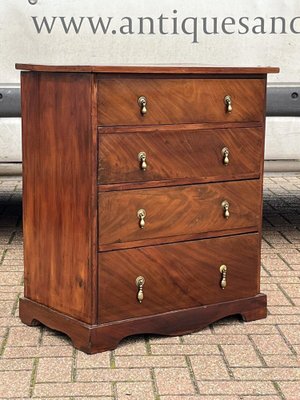 Small Mahogany Chest of Drawers for sale at Pamono