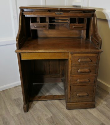 Art Deco Oak Roll Top Desk, 1890s for sale at Pamono