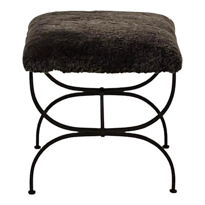 Sgabello con cinturino in pelliccia grigio di Atelier Cabanel in