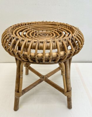 Vintage wicker stool discount