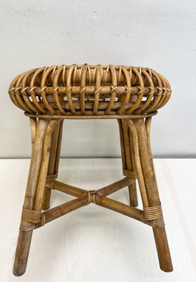 Bar vintage en bambou et deux tabourets | €429