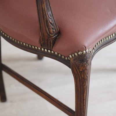 Poltrona lounge dal design retrò chic in PVC crema e struttura in metallo nero opaco 100002813