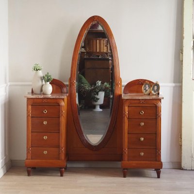Oval shape dressing table discount