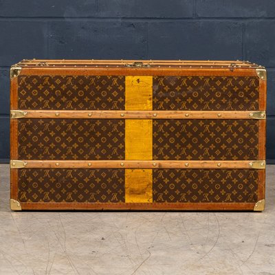 20th Century Courier Trunk in Monogram Canvas from Louis Vuitton