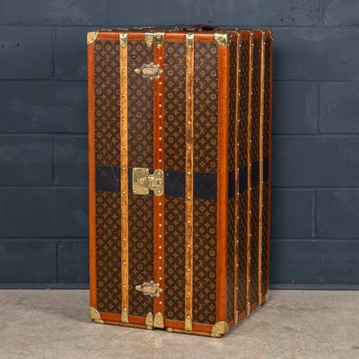 20th Century Wardrobe Trunk in Monogram Canvas from Louis