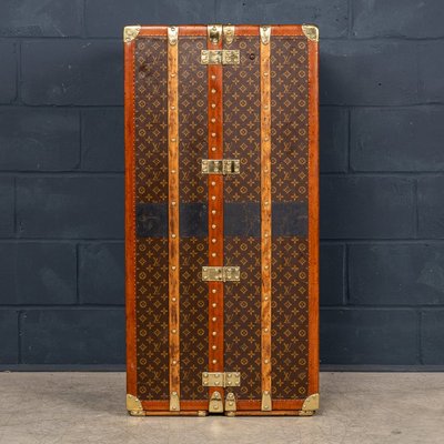 20th Century Wardrobe Trunk in Monogram Canvas from Louis Vuitton