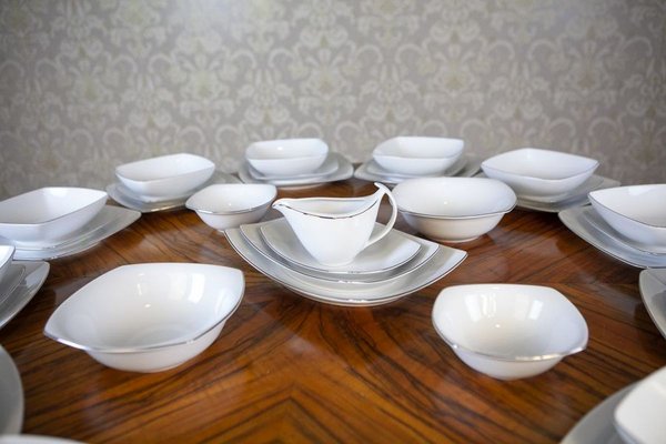 Tafelservice für 12 Personen von Porcelana Ćmielów, 44 . Set bei Pamono kaufen