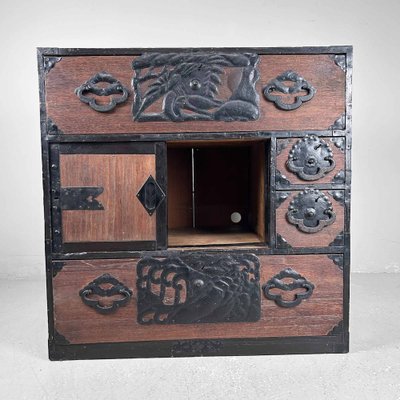 【希少！　美品！】　Traditional Japanese Furniture Traditional Japanese Tansu Storage Furniture, 1890s for sale at Pamono