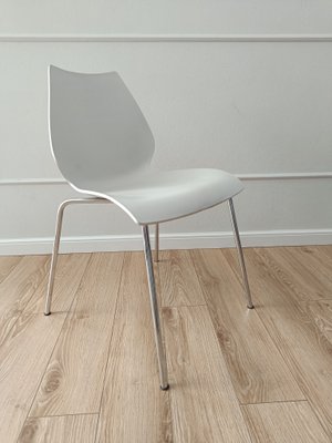 Maui Chair by Vico Magistretti for Kartell for sale at Pamono