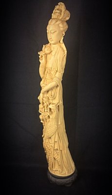 Duo statuettes asiatiques en résine vintage - Ressourcerie Histoires Sans Fin Duo statuettes asiatiques en résine vintage - Ressourcerie Histoires Sans Fin