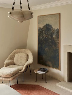 Knoll Womb Chair Den Chairs With Ottomans Set Of Vintage Womb