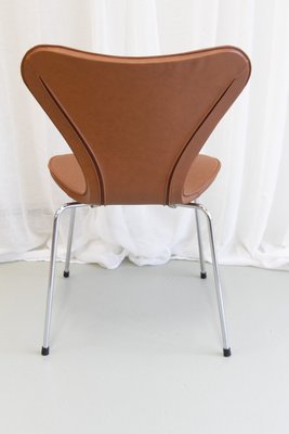 Series 7 Chair by Arne Jacobsen for Fritz Hansen, 2001 for sale at