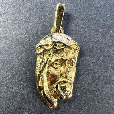 French 18 Karat Yellow Gold Jesus Christ Crown of Thorns Medal