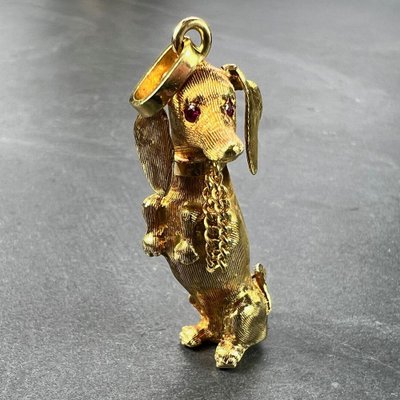 Ciondolo A Targhetta Cane In Argento 925 Con Moissanite 1,50 Ct &ndash; Placcato Oro Giallo &ndash; Personalizzabile