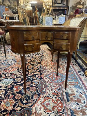 Small antique dressing table discount