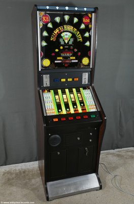 Laminate Super Diamond Gaming Slot Machine, 1980s for sale