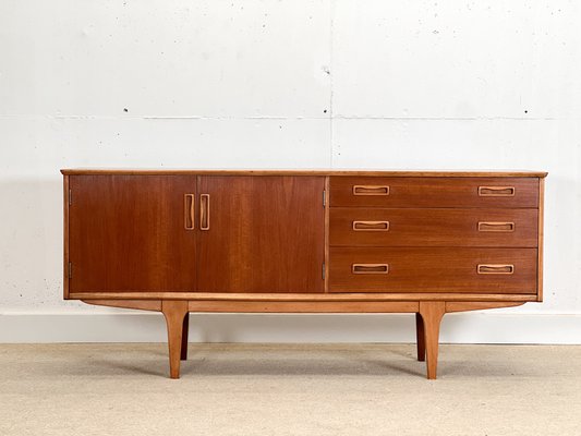 Jentique furniture discount