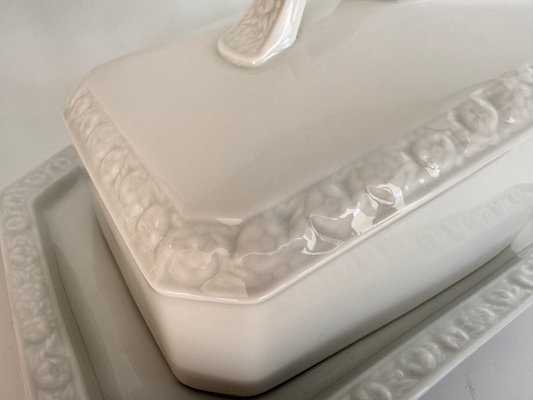 Germany Butter Cheese Dish (TRE) Germany Butter Cheese Dish (TRE)