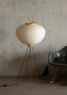 Hand-Crafted Model 10A Akari Light Sculpture by Isamu Noguchi for