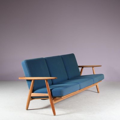 GETAMA  GE240（Hans J.Wegner） GE240 Cigar Sofa by Hans J. Wegner for Getama, Denmark