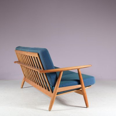 GETAMA  GE240（Hans J.Wegner） GE240 Cigar Sofa by Hans J. Wegner for Getama, Denmark