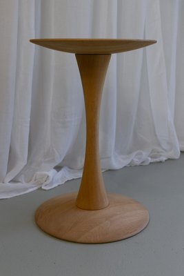 Danish Modern Oak Side Table Trisse by Nanna Ditzel for sale at Pamono