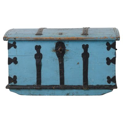 イギリスアンティーク｜My Favorite Trunk Antique Swedish Folk Art Pine and Wrought Iron Trunk, Mid-19th