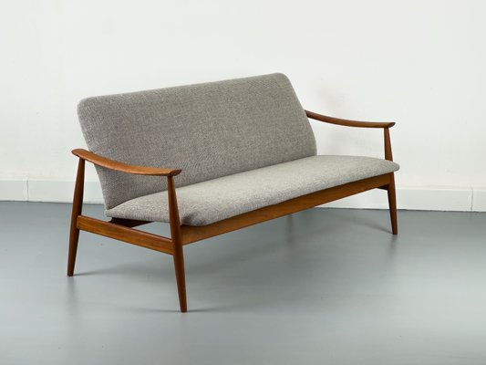 FD-138 Teak Sofa by Finn Juhl for France & Son, 1960s for sale at
