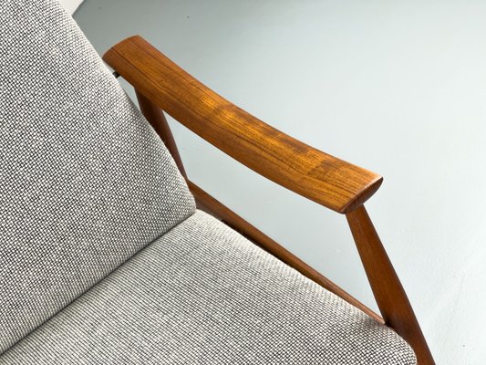 FD-138 Teak Sofa by Finn Juhl for France & Son, 1960s for sale at