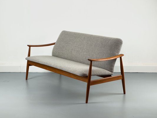 FD-138 Teak Sofa by Finn Juhl for France & Son, 1960s for sale at