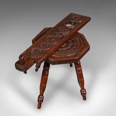 English Carved Spinning Chair, 1880s for sale at Pamono