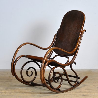 Fauteuil à Bascule En Bois – Style Années 60 – À Réviser – Dimensions L150 L80 H92