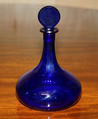 Antique Cobalt Blue Sherry Glass Decanter and Glasses, 1920s, Set of 3 for  sale at Pamono
