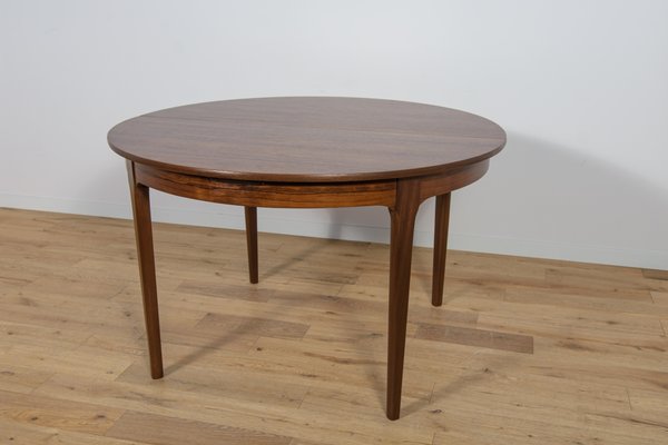 Mid-Century Round Rosewood Extendable Dining Table from Nathan