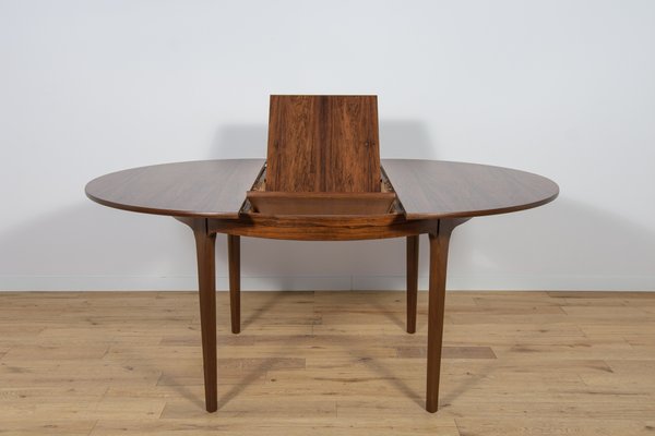 Mid-Century Round Rosewood Extendable Dining Table from Nathan