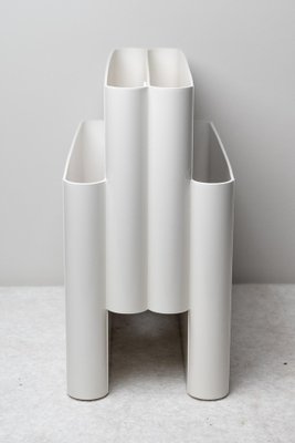 kartell マガジンラック　4676 Model 4676 Magazine Rack attributed to Giotto Stoppino for