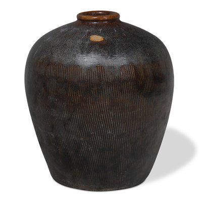 Vintage Black Glazed Earthenware Wine Jar From Shanxi Vintage Black Glazed Earthenware Wine Jar From Shanxi