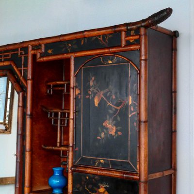 Lackierter Bambus Schrank, 19. Jh. bei Pamono kaufen