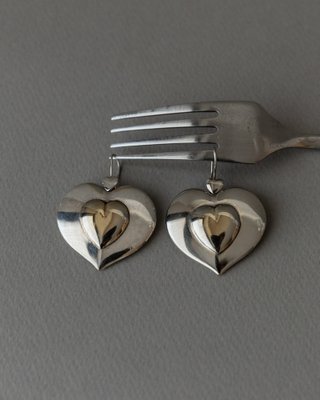 Orecchini vintage a cuore placcati in argento, set di 2 in vendita su