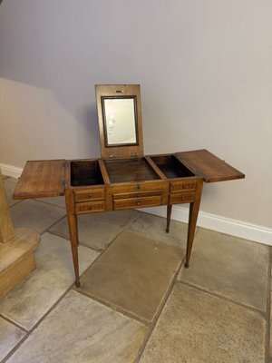 Victorian French Ladies Marquetry Inlaid Kingwood Dressing Table, 1860s