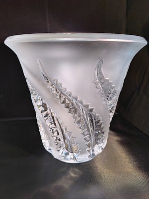 Lobélia Vase with Frosted Crystal Ferns from Lalique, 1970s for