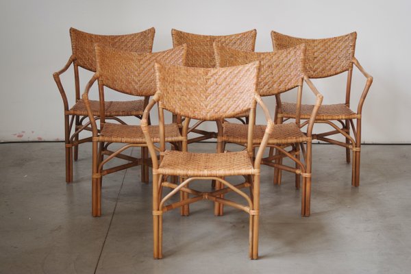Handgefertigter Dalma Brown Nina Bamboo Rattan Chair mit Rohrgeflecht Details