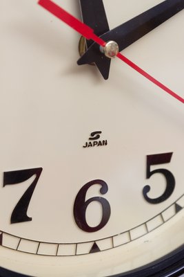 Horloge Murale Vintage Beige de Seiko Navy, 1970s en vente sur