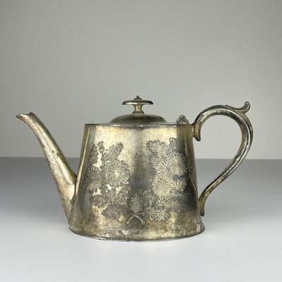 Antique Silver-Plated Teapot from Sheffield, England, 1890s-1910s