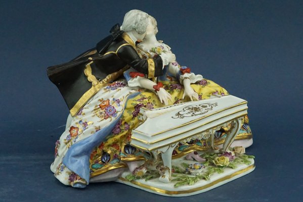 Rococo Porcelain Sculpture Depicting a Lady and a Gentleman at the