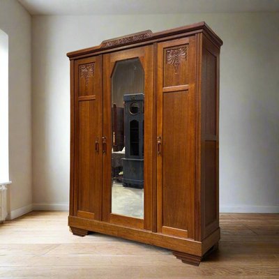 Art Deco Wardrobe 1930s for sale at Pamono