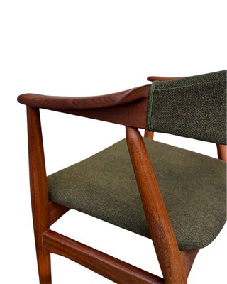 Mid-Century Teak Model 213 Chair by Thomas Harlev for Farstrup