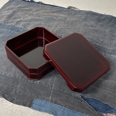 Japanese Wooden Urushi Lacquer Box with Lid, 1920s for sale at Pamono